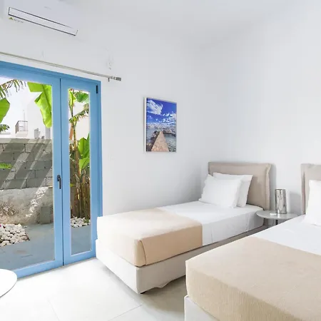 לינה וארוחת בוקר Porto Di 4*